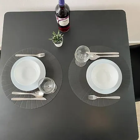 Bright & Modern In Town, Near The - No 9 Daire *