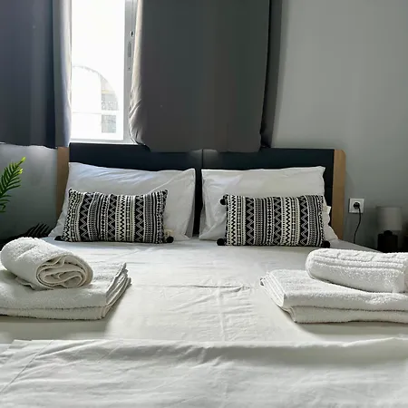 Daire Bright & Modern In Town, Near The - No 9 *