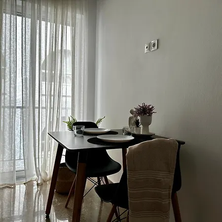 Apartmán Modern In Town, Near The - El Greco No 9 *