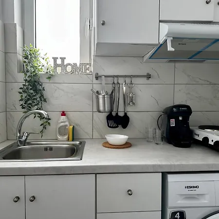 Modern & Cozy In The Heart Of '9' Appartamento *