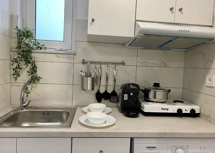 Apartman Bright & Modern In Town, Near The - No 9 Kosz